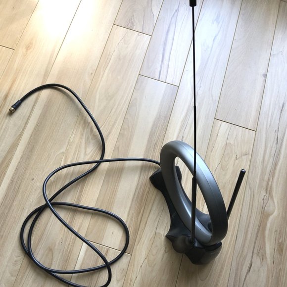 ANTENNA UHF/VHF/FM - Picture 2 of 4